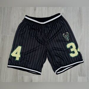 Milwaukee Bucks Shorts